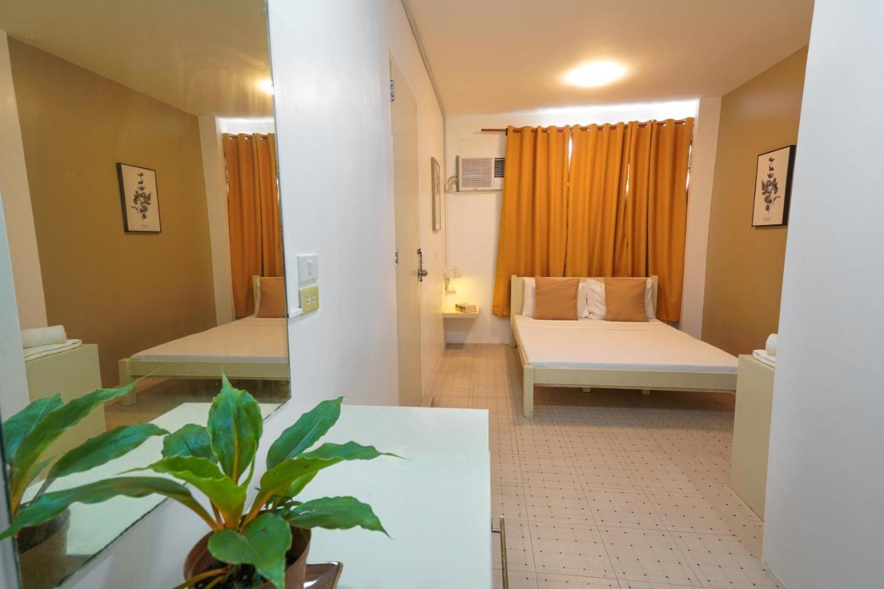 Tarasa Hostel Pasay Exteriör bild