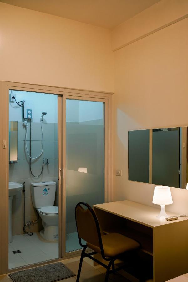 Tarasa Hostel Pasay Exteriör bild