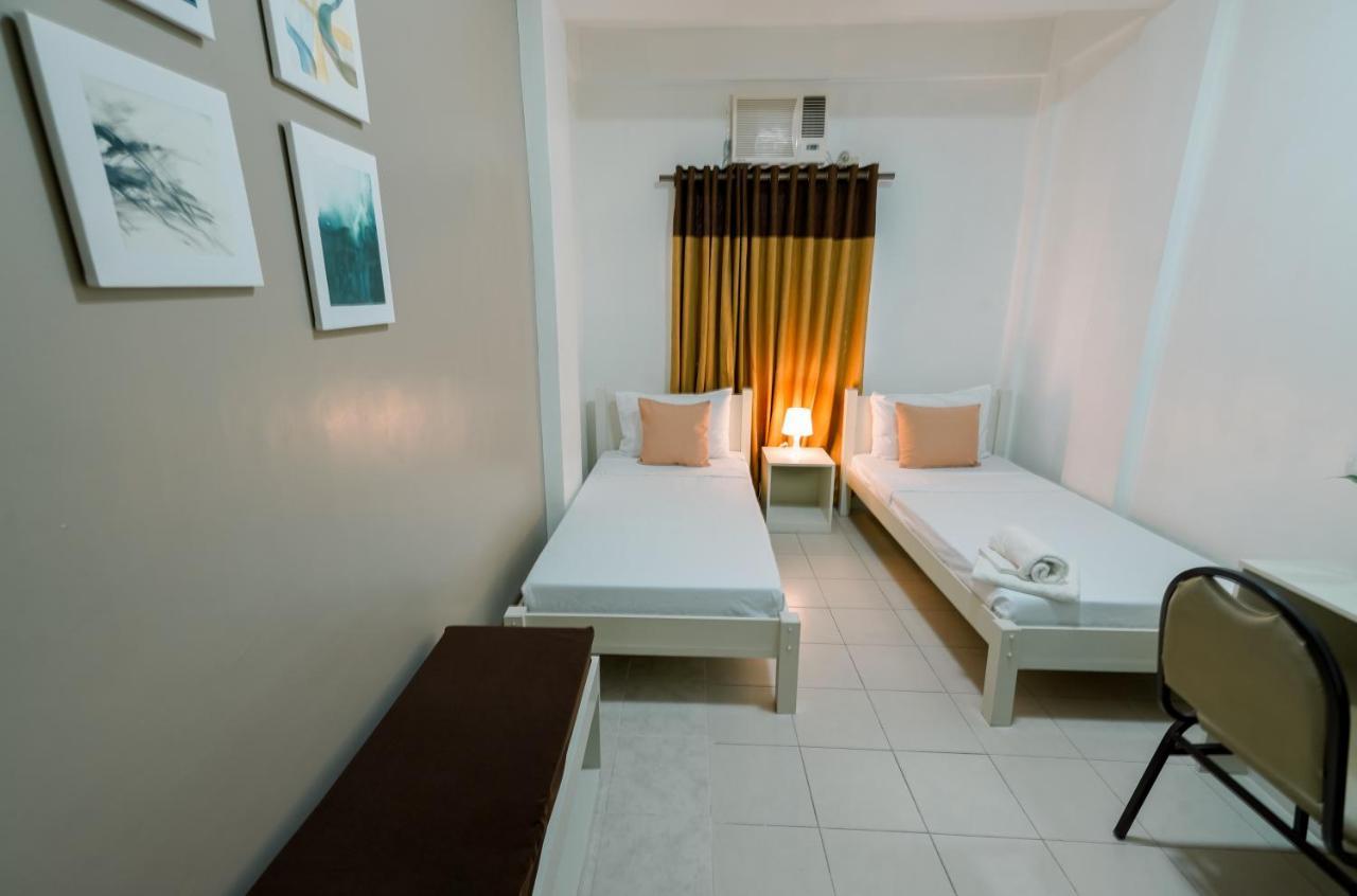 Tarasa Hostel Pasay Exteriör bild
